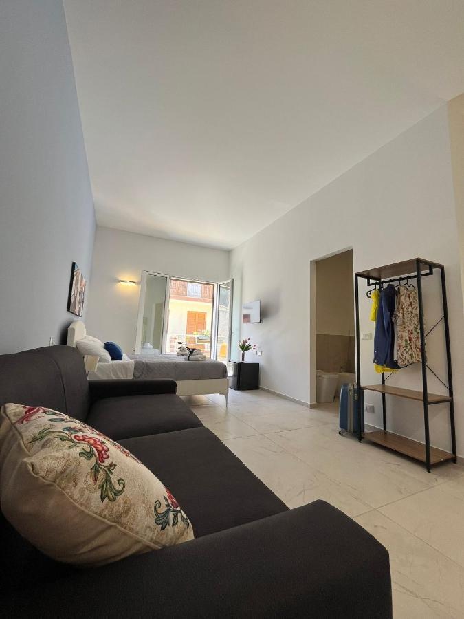 Sicilian Paradise Casa Vacanze カステッランマーレ・デル・ゴルフォ エクステリア 写真